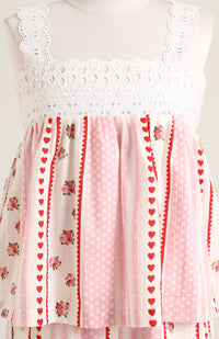 Cotton printed sleeveless Co-ord Set with shorts. Detailed with Lace trimmings.