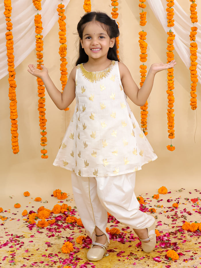 Mishti Off White Kurta and Dhoti Set For Girls