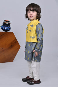 Grey Balloon Printed Kurta With Embroidered Jacket Churidar Set