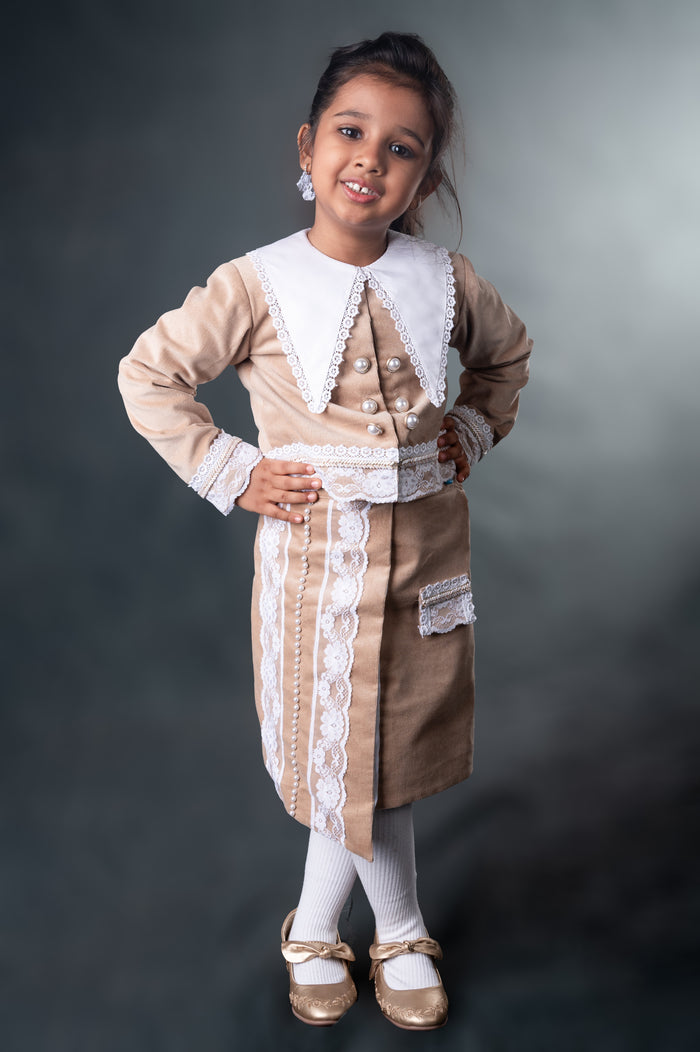 BEIGE FLAP COLLAR JACKET & SKIRT SET