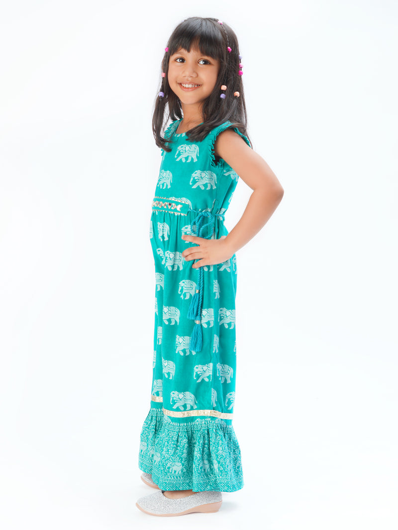 Trunk Tales Girls Green Jumper With Flared Bottom