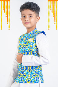 Mosaic Bandi With Silk Kurta Pants