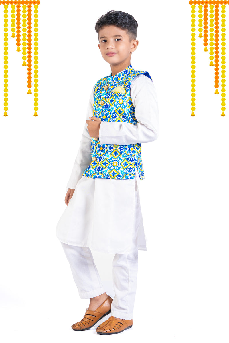 Mosaic Bandi With Silk Kurta Pants