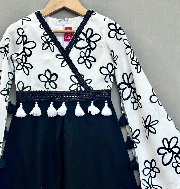 Stylish Black & White Floral Jumpsuit