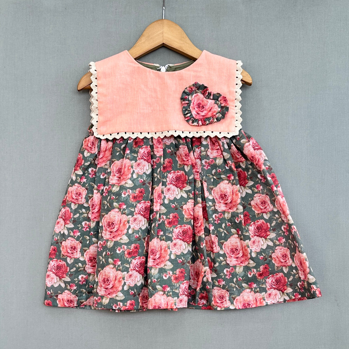 Vintage Floral Dress with Sailor Collar