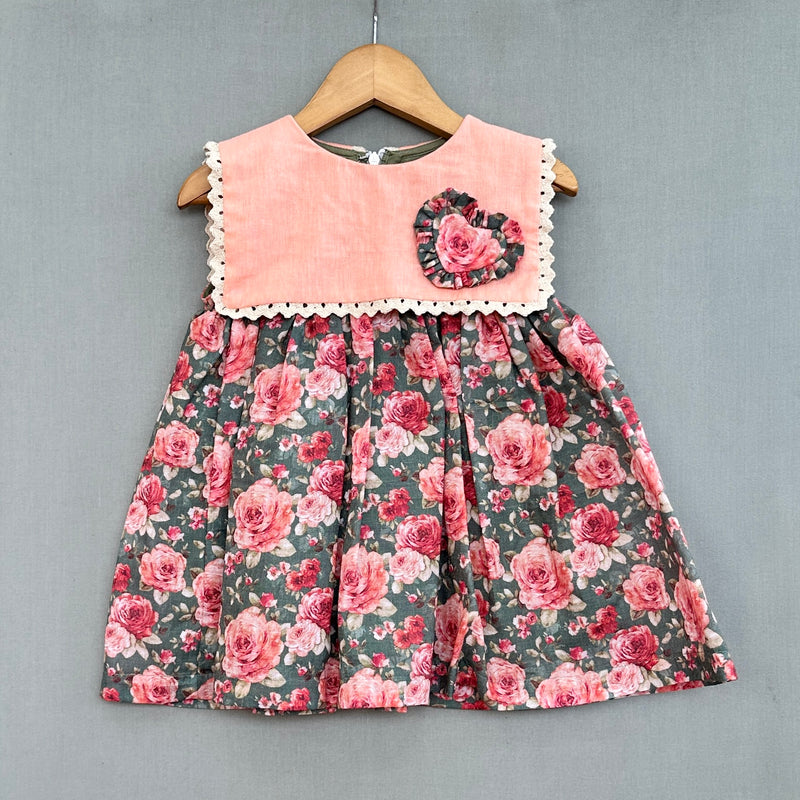 Vintage Floral Dress with Sailor Collar