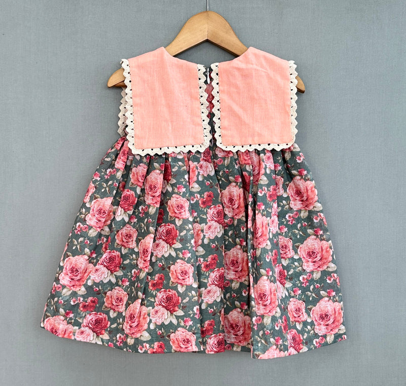 Vintage Floral Dress with Sailor Collar