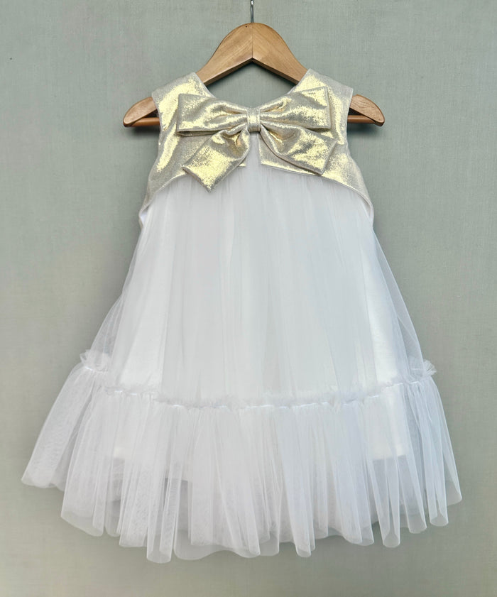 Soft layered net dress with Gold bow