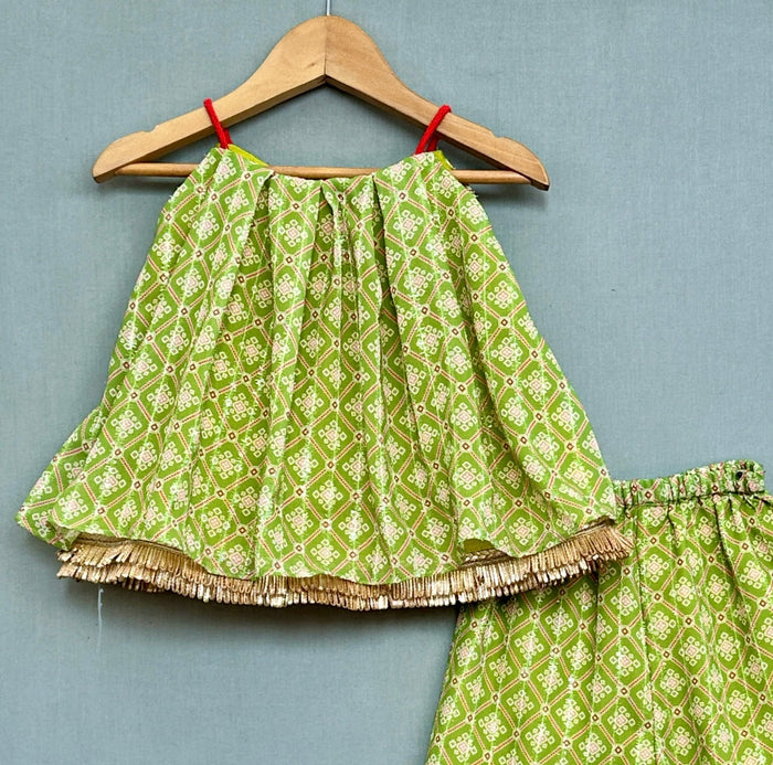 Green Georgette Print Geometric Motif Top With Palazzo Pant