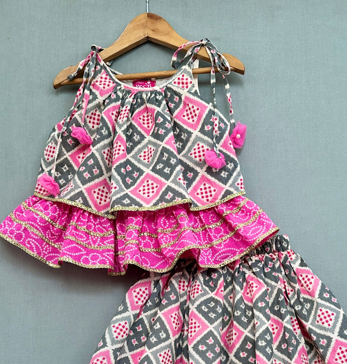 Bandhani And Checks Printed Tie Up Strap Top And Lehenga