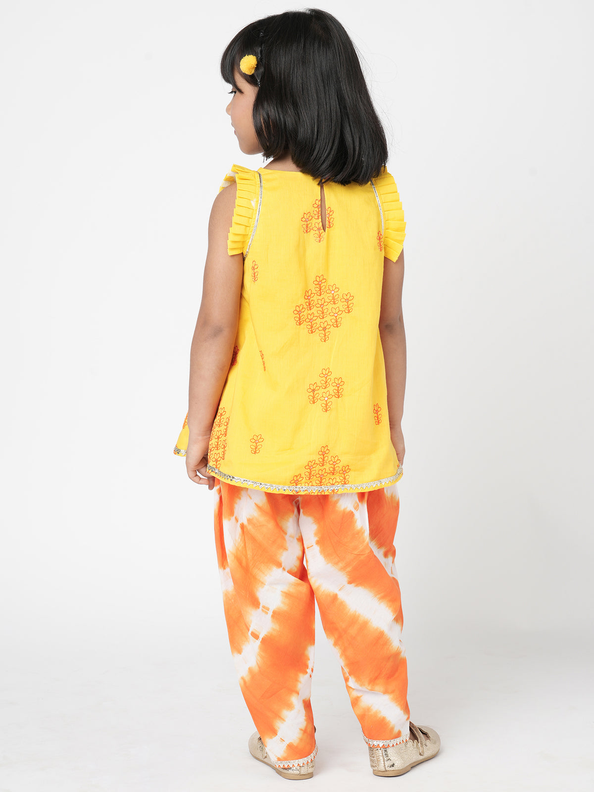 Khoochi Poochi Girls Yellow Embroidered Kurta With Dhoti Set