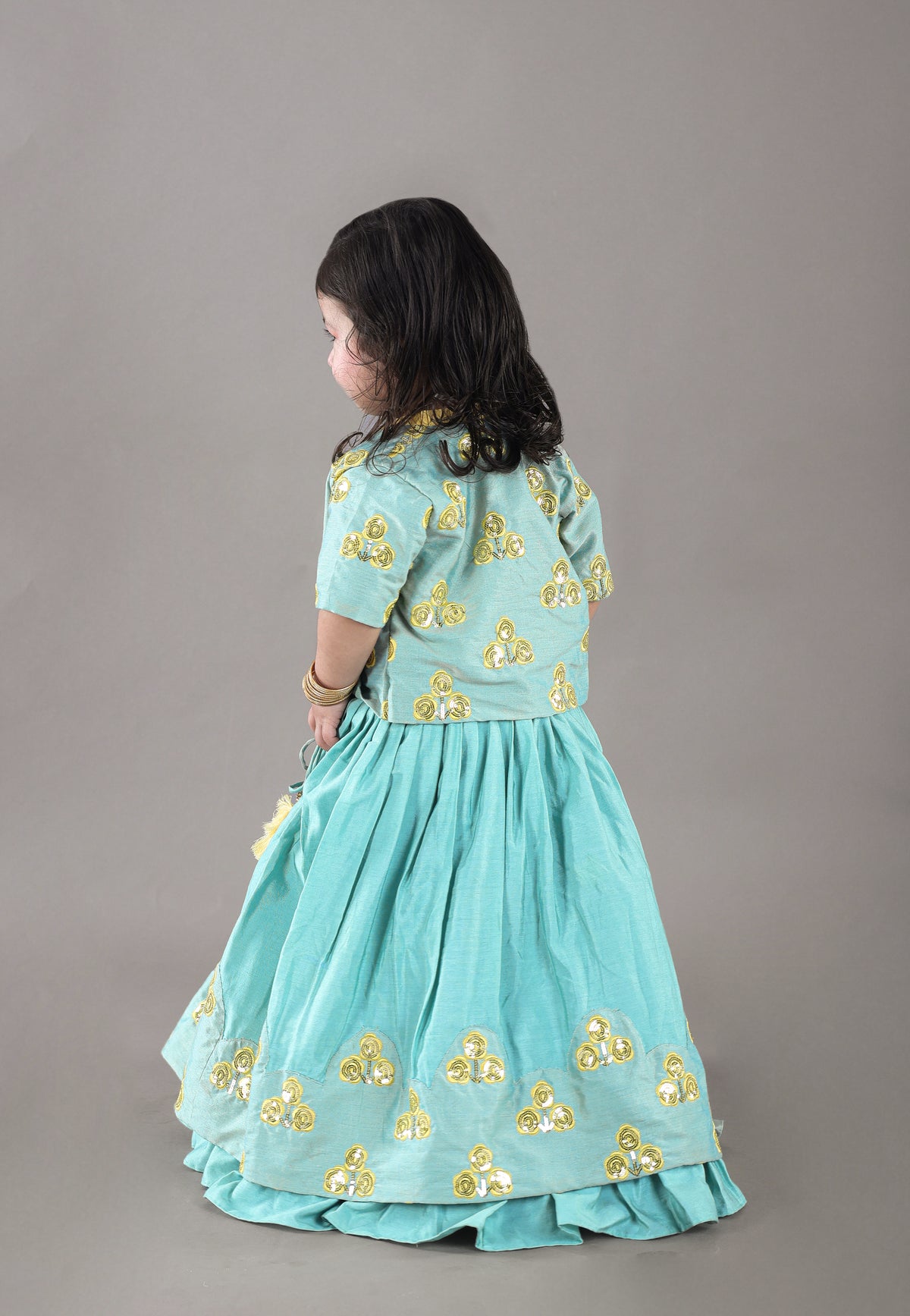 BLOUSE/GHAGARA