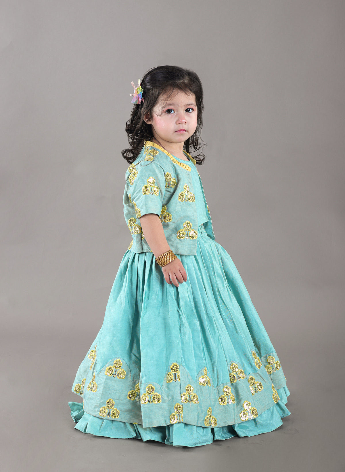 BLOUSE/GHAGARA