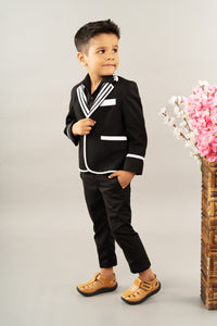 BLACK STYLISH COAT AND PANT