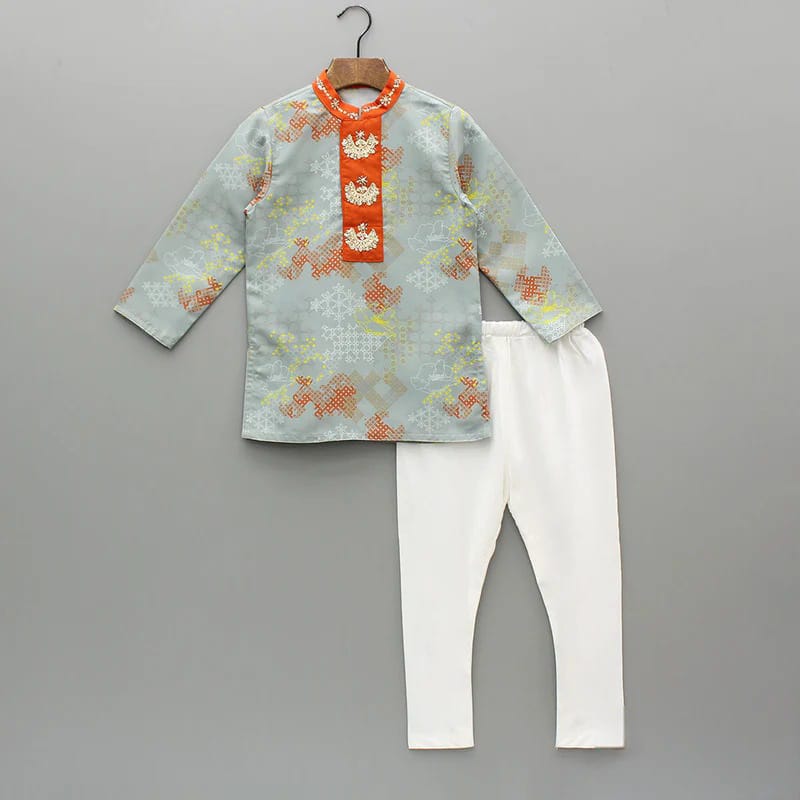 GREY GEOMETRICAL PRINTED HAND EMBROIDERY KURTA WITH PAJAMA SET