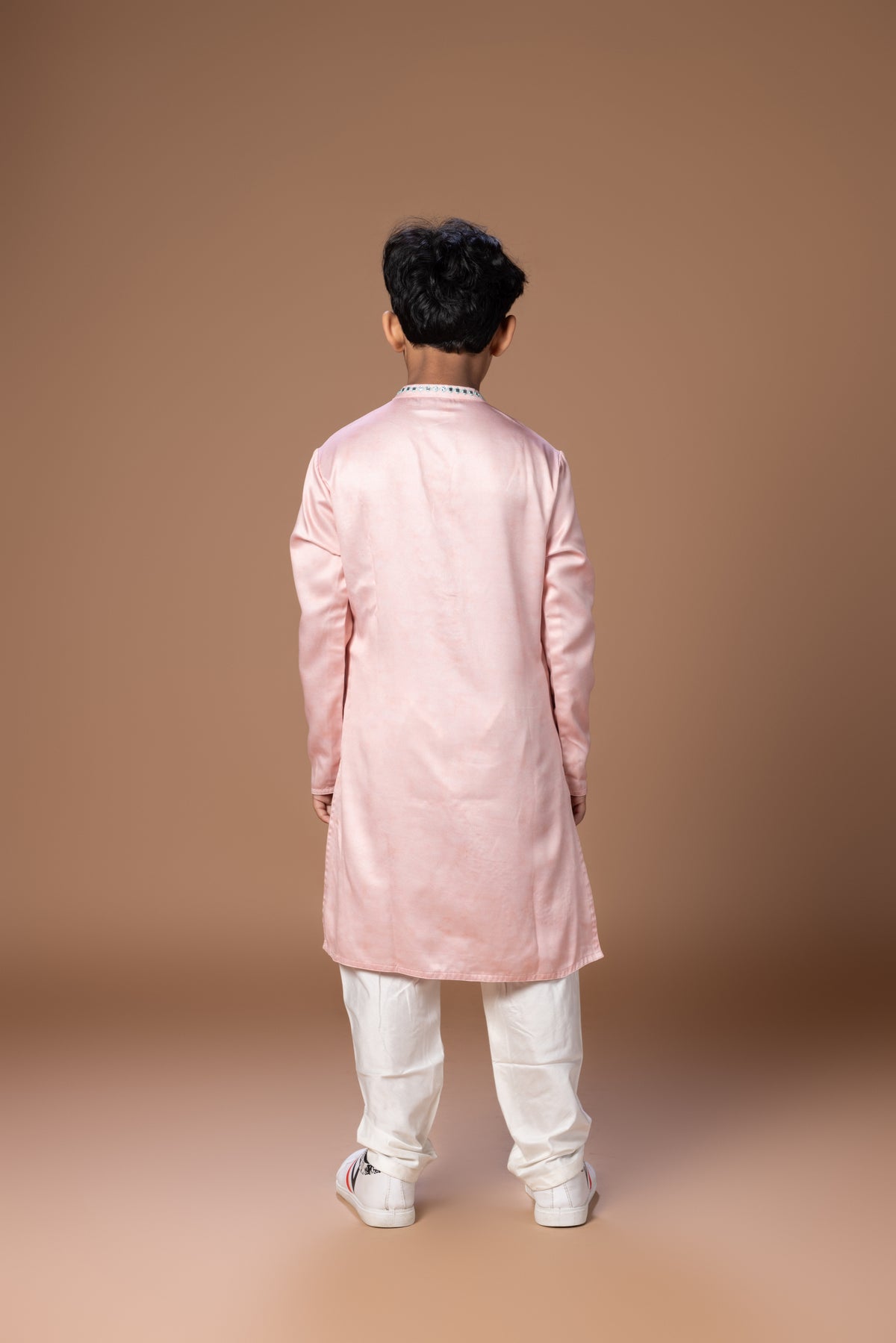 POWDER PINK MIRROR WORK EMBROIDERY KURTA WITH PAJAMA SET
