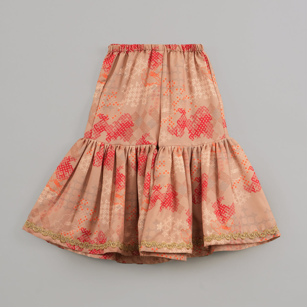 BEIDGE GEOMETRICAL PRINTED HAND EMBROIDERY TOP WITH GEOMETRICAL PRINTED SHARARA SET