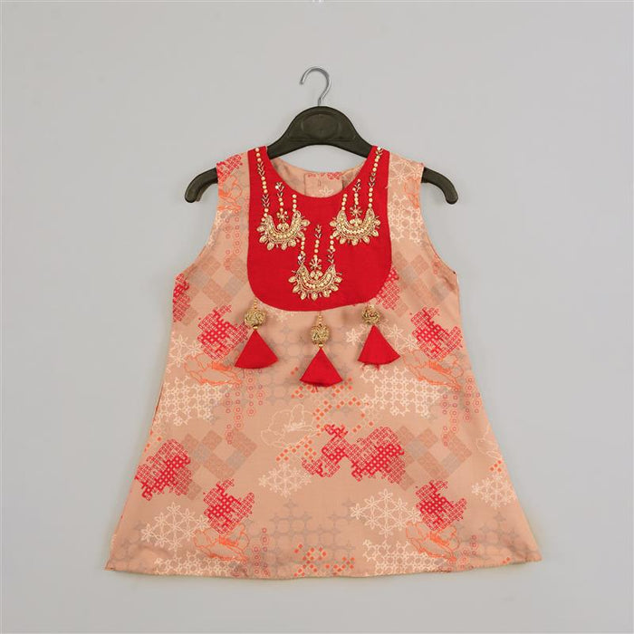 BEIDGE GEOMETRICAL PRINTED HAND EMBROIDERY TOP WITH GEOMETRICAL PRINTED SHARARA SET