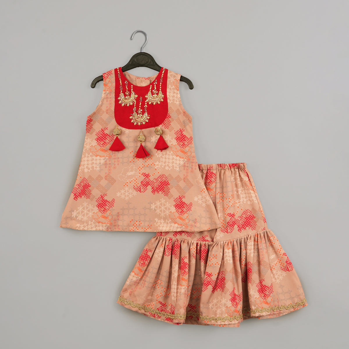 BEIDGE GEOMETRICAL PRINTED HAND EMBROIDERY TOP WITH GEOMETRICAL PRINTED SHARARA SET