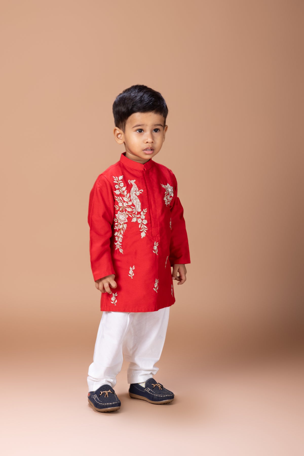 RED PEACOCK AND FLOWER ZARI EMBROIDERY KURTA WITH PAJAMA SETA