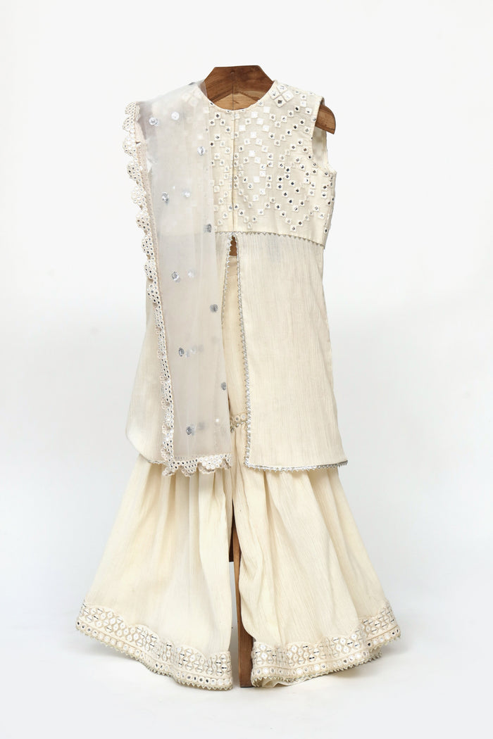 Crushed Cotton Embroidered Kurta And Sharara With Net Dupatta