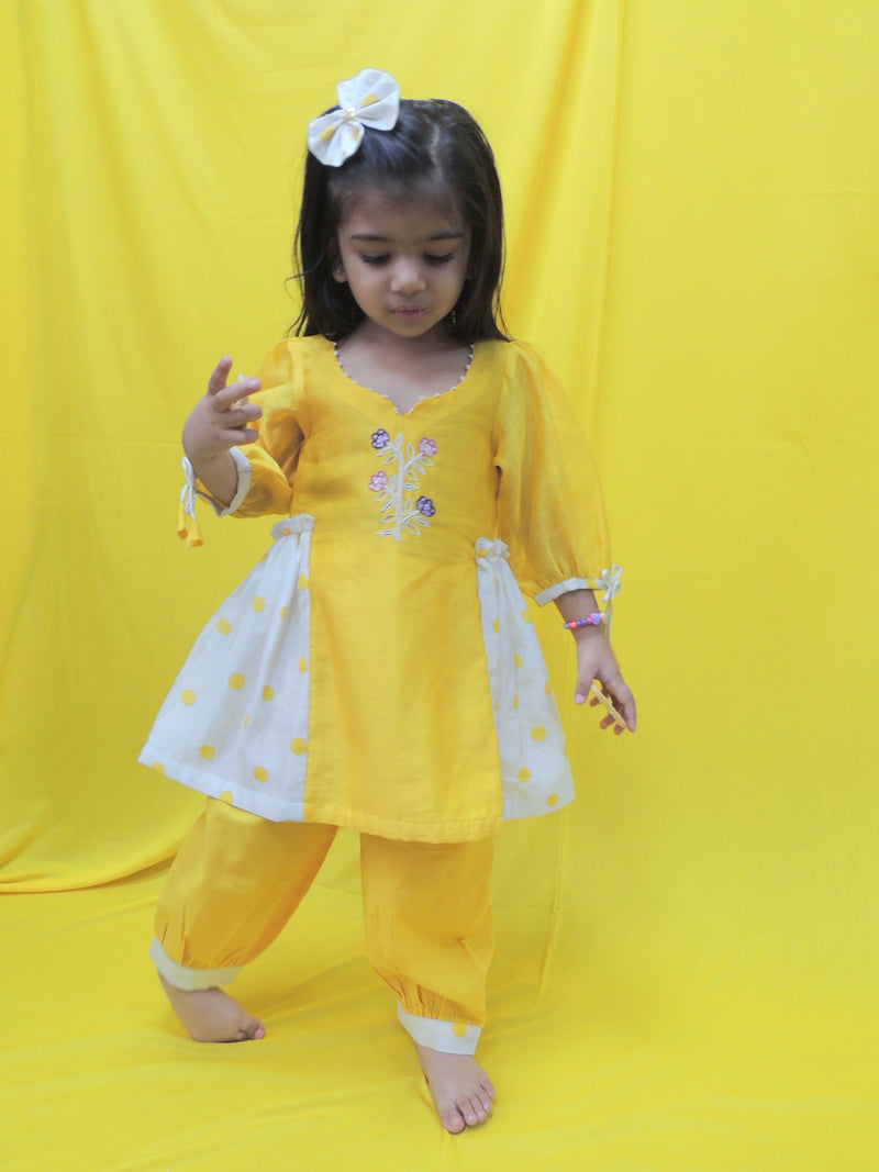 Offwhite And Yellow Polka Handblock Suit Printed Set