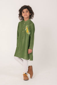 CHEST MOTIF GREEN KURTA
