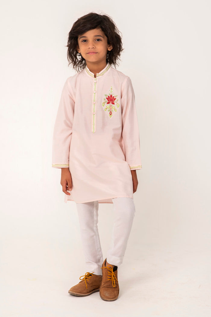 LOTUS EMBROIDERY CHEST MOTIF KURTA
