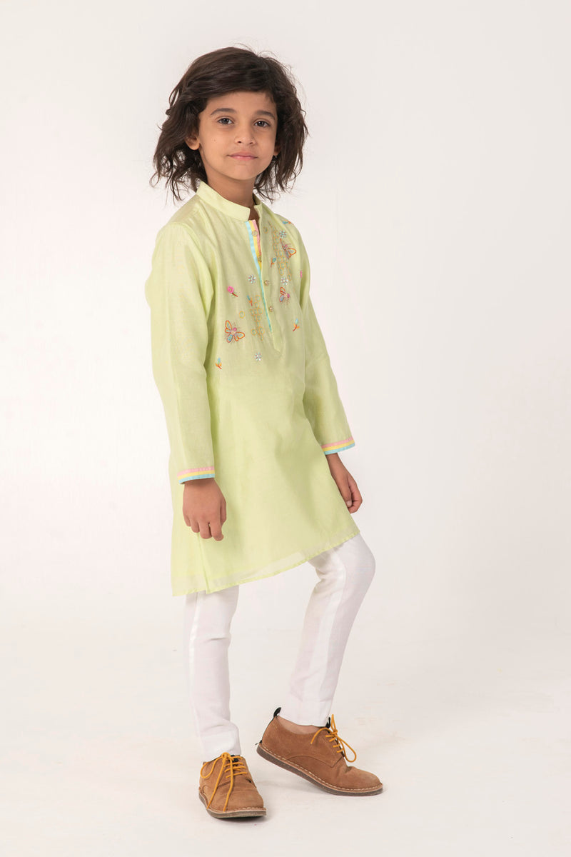 BEE HIVE EMBROIDERED KURTA IN FRESH GREEN COLOUR