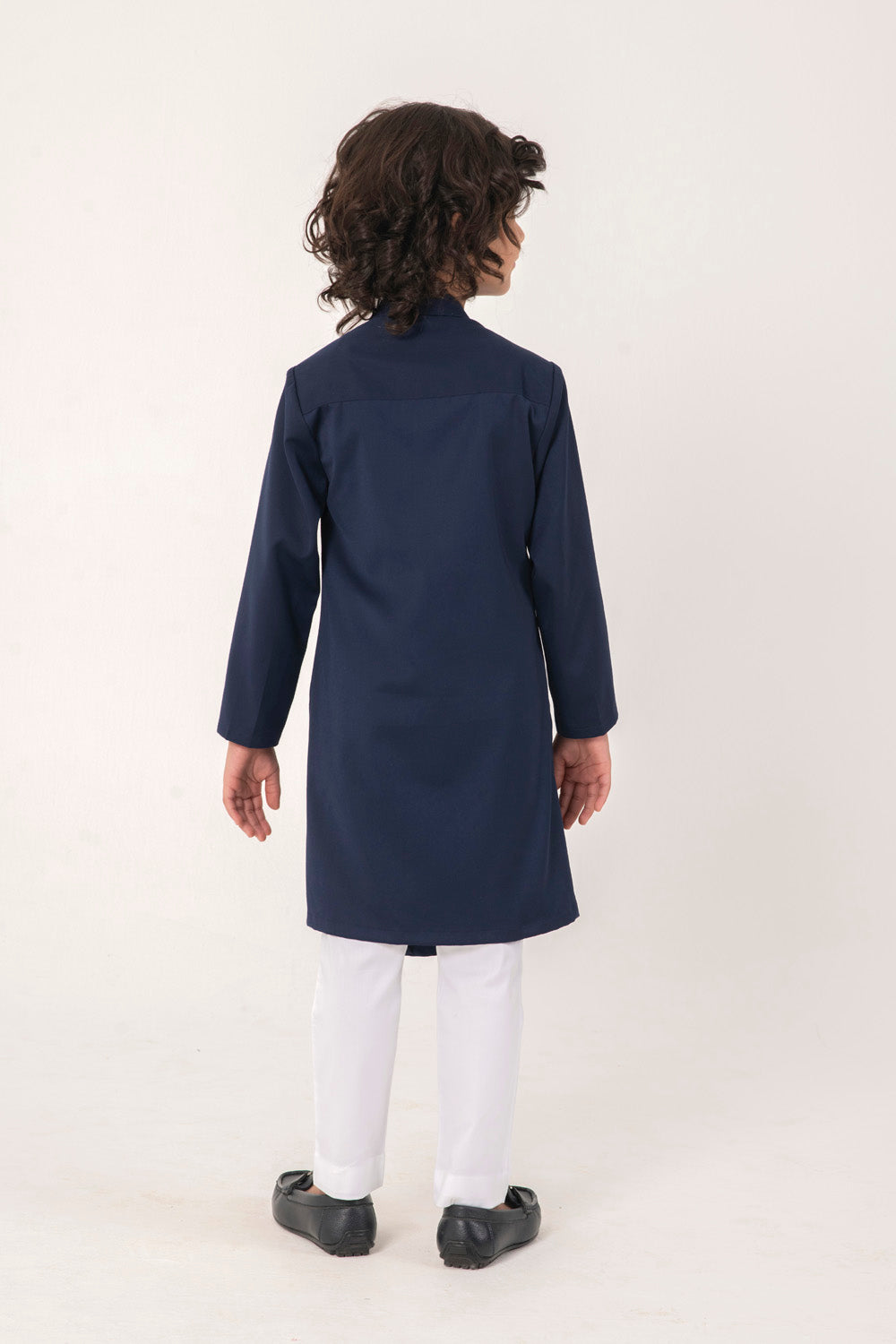 DRAPE KURTA WITH DEER EMBROIDERY