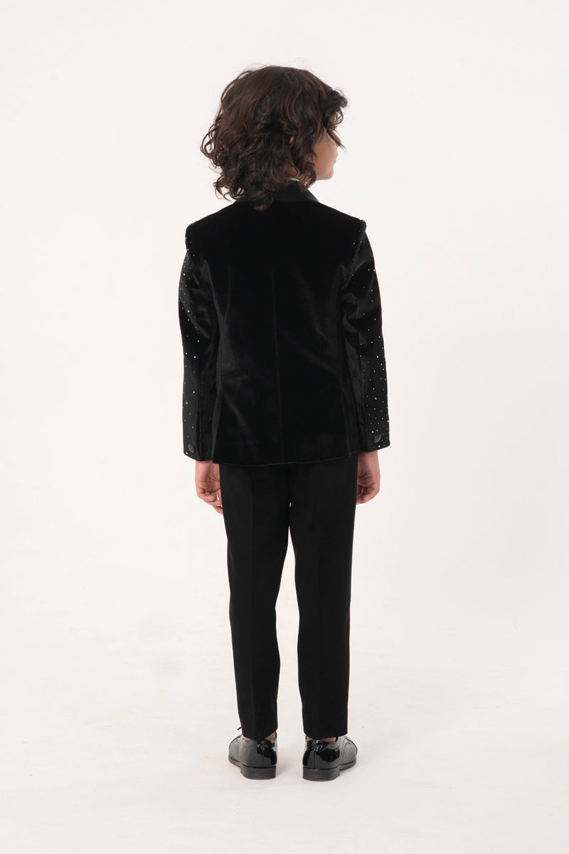 SHIMMERY HEAY EMBROIDERED TUXEDO IN VELVET