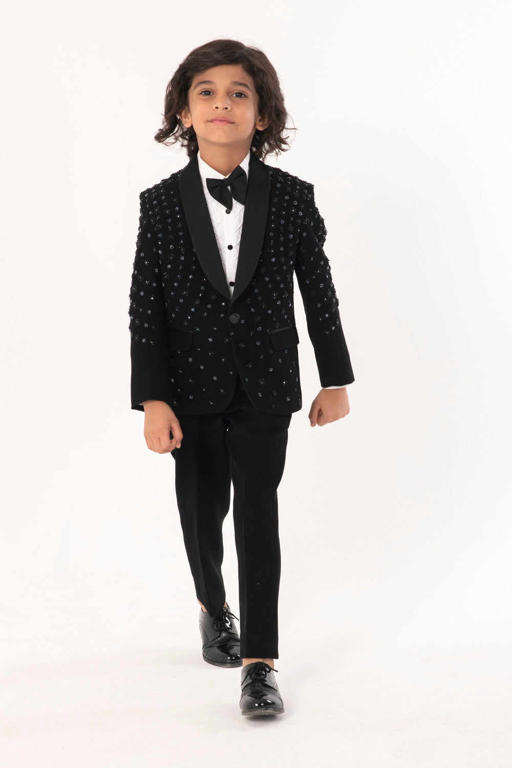 HEAVEY EMBROIDERYED TUXEDO