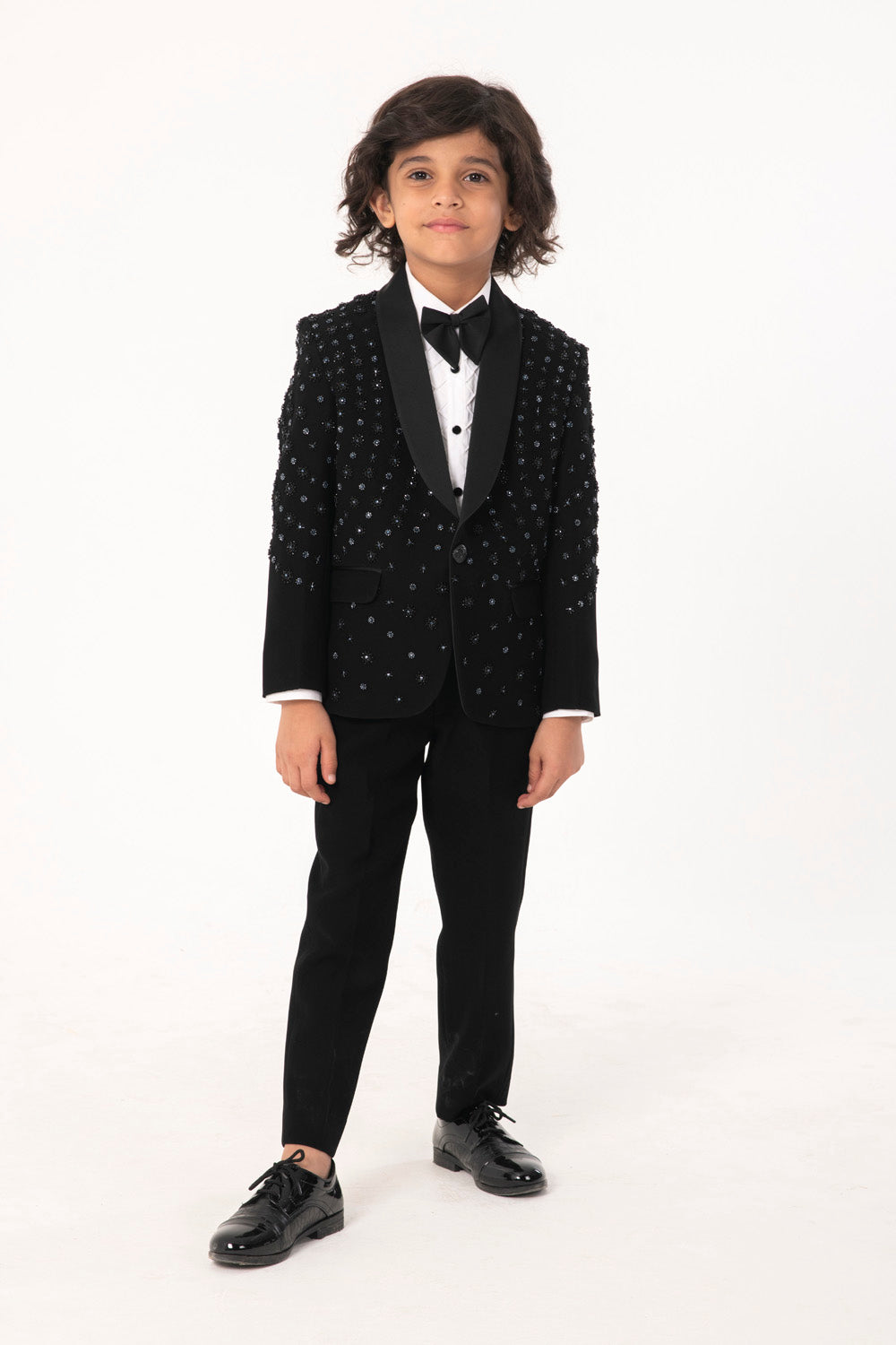 HEAVEY EMBROIDERYED TUXEDO