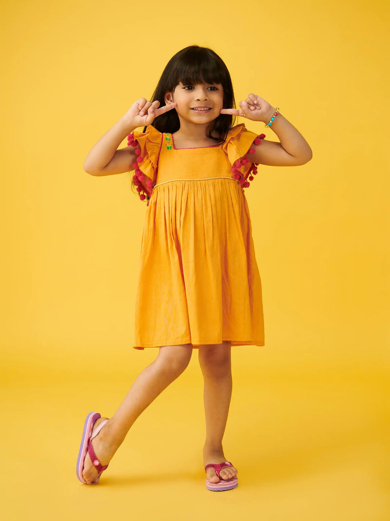Soorajmukhi Multi Style Dress Set