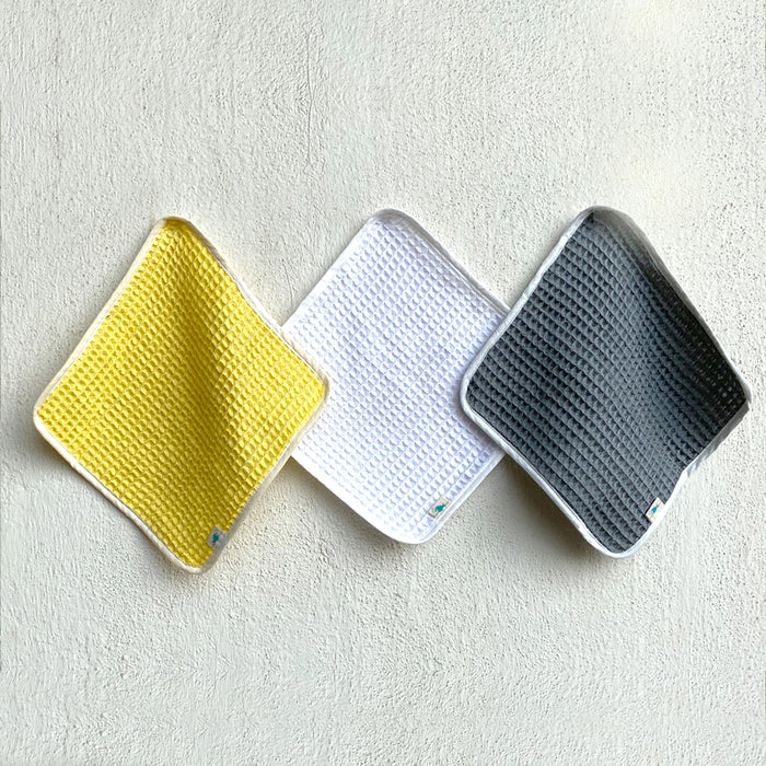 Designed and Made in India, our limited edition organic cotton waffle washcloth (set of 3) are made with 100% organic cotton.