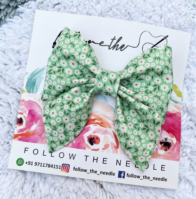 Faux Leather Floral Hairbow